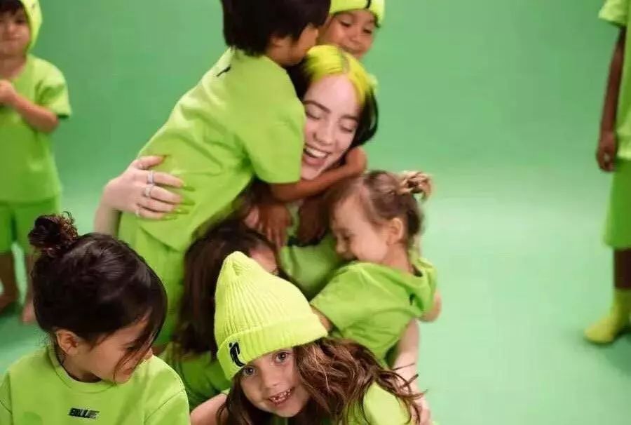 billieeilish服装品牌,billieeilish新歌造型