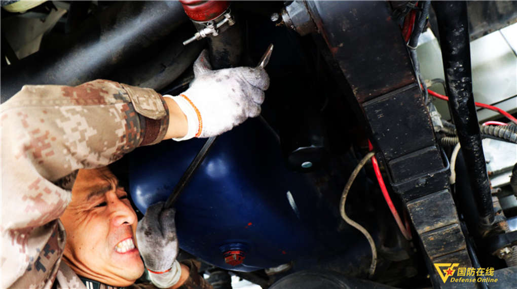 冷冷冷！装备换季保养，来看兵哥哥的贴心“SPA”