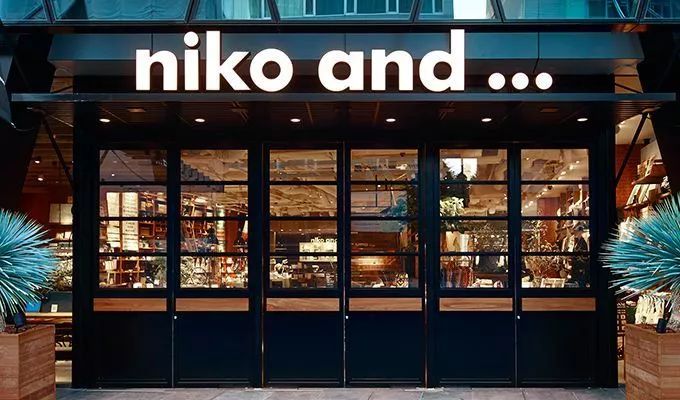 burberry合作的直播平台,burberry社交零售店