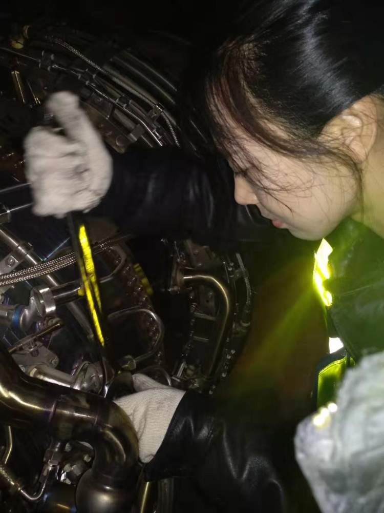 女机务员的真实生活,想做机务需要什么