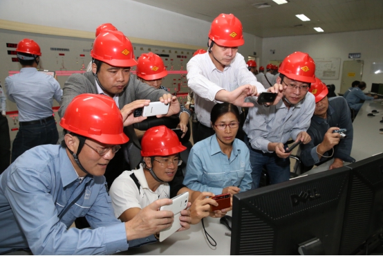 烟囱为什么会冒烟,烟囱为什么不拐弯