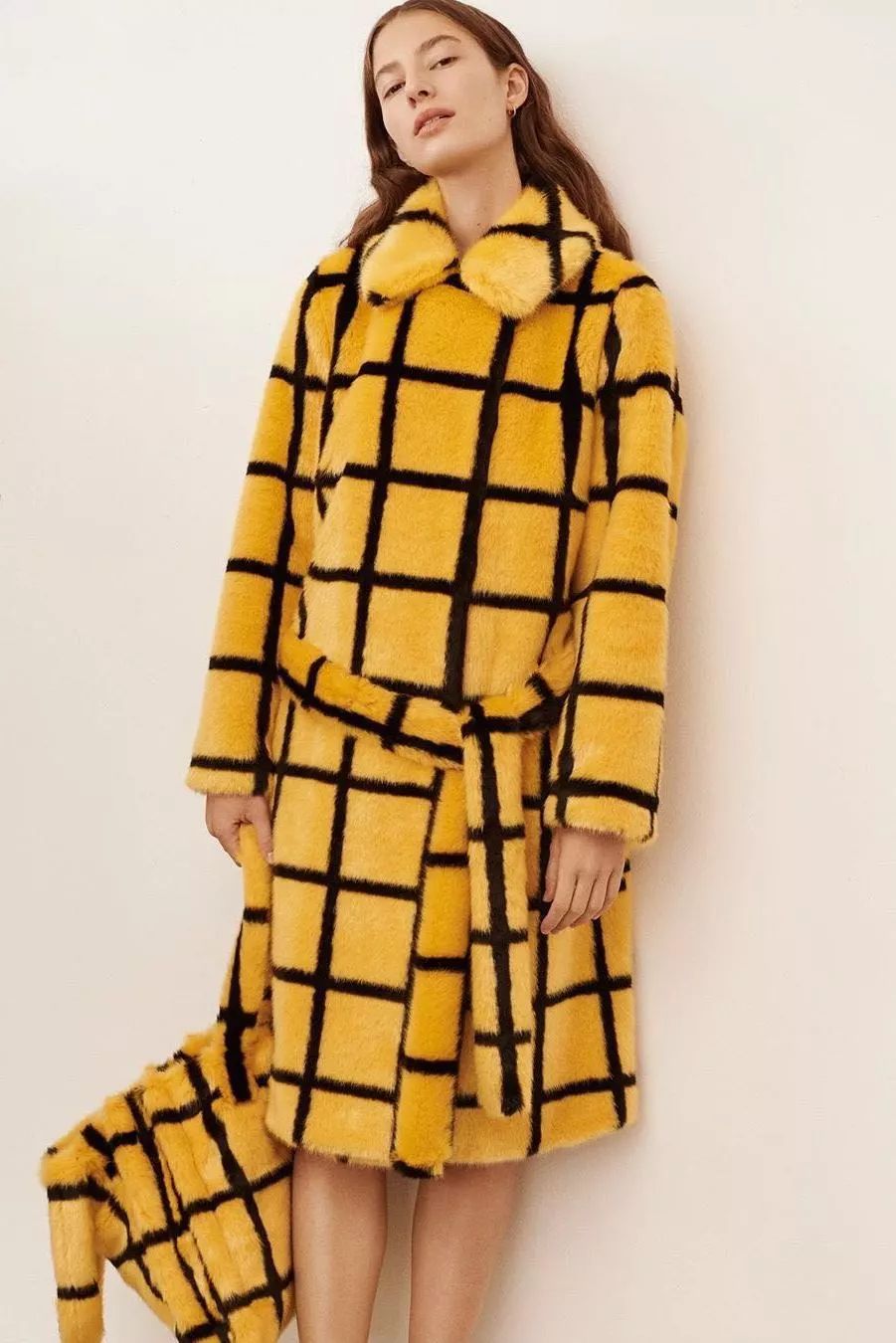 什么牌子的大衣好看又实用,大衣冬季必买的款式不过时