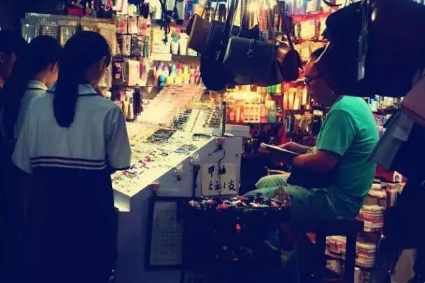 500多个影视网站被封杀!中国影迷离观影自由还有多远?