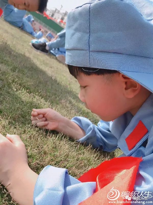 7岁女孩套头毛衣满天星编织教程,26支羊绒3股宝宝套头毛衣编织方法