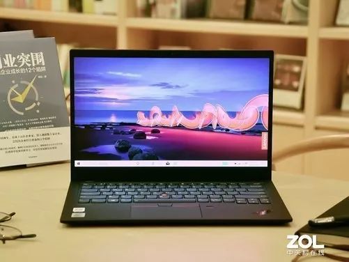 thinkpad巅峰之作x1carbon2018款,thinkpadx1carbon2019测评