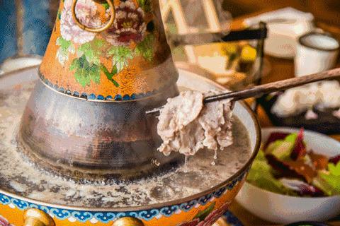 大雪飘飘朗读,大雪飘飘白皑皑