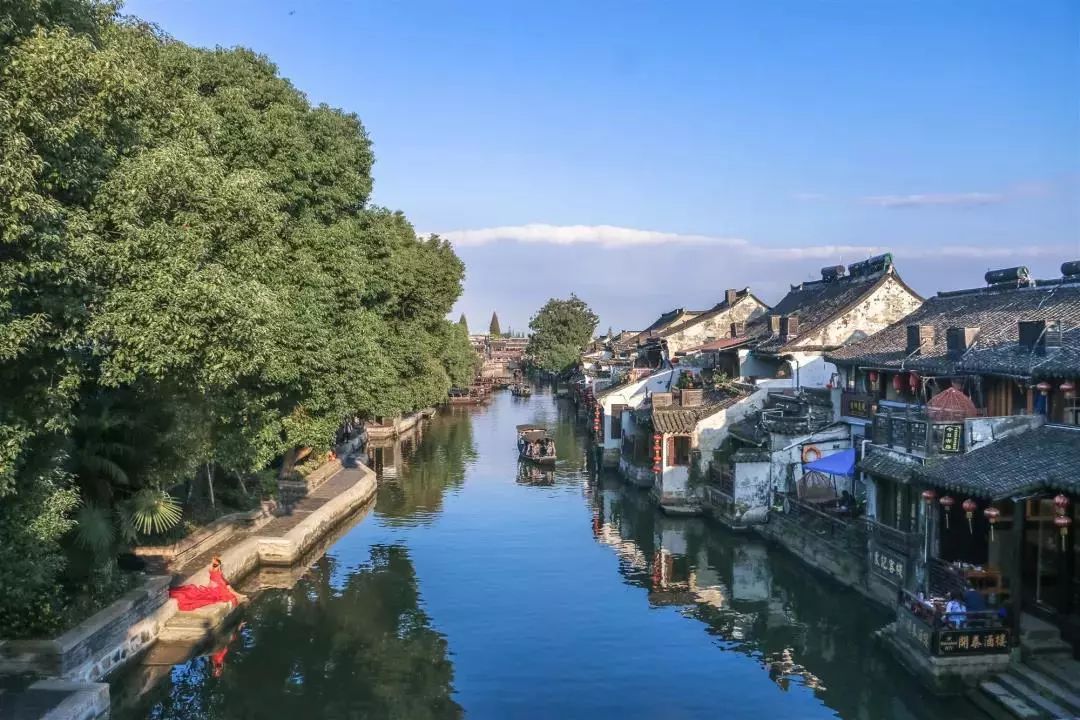 楼市浙江情报站丨经济排名全省前五的嘉兴，为何房价全省排名倒数？