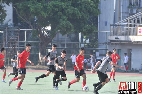 翠园学校足球比赛,一场激烈的校园足球比赛