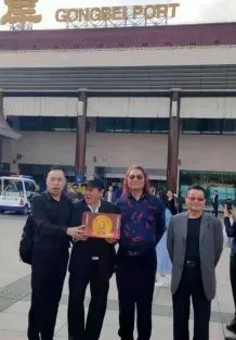 “大佬”全国展示订货会圆满成功好评如潮载誉而归