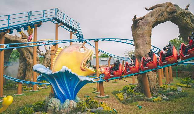 珠海长隆海洋王国海底夜宿,珠海长隆海洋王国鲸鲨馆海底区