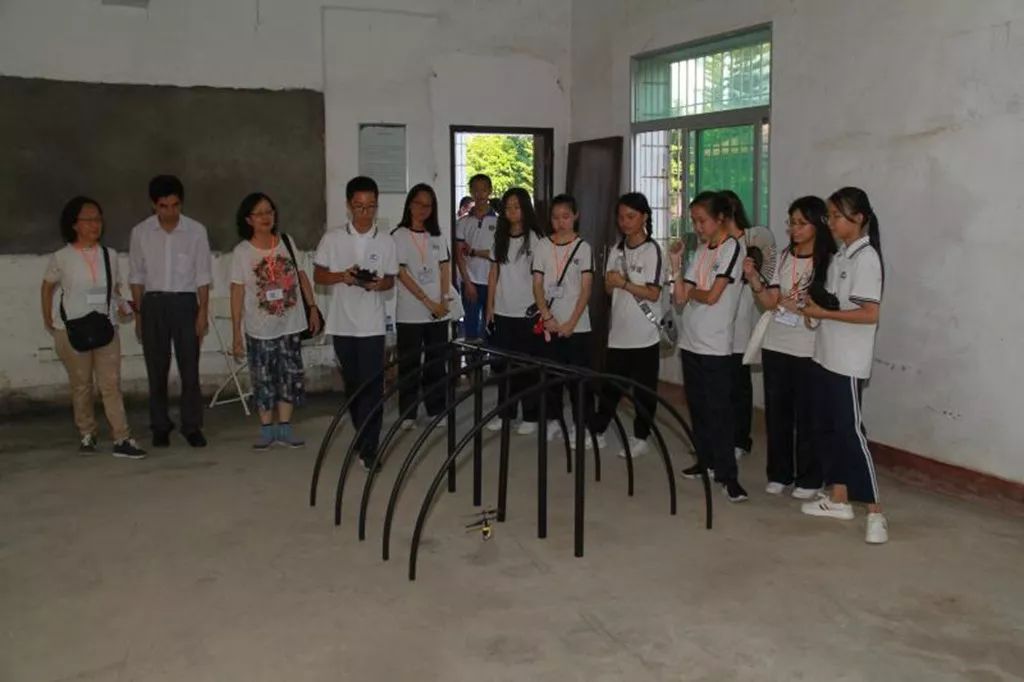 翔安这个学校太厉害！学生人工智能、航天航模、棒垒球样样行