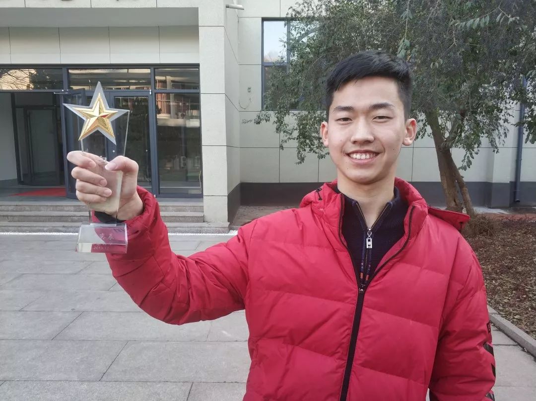 脑瘫少年高考奇迹,脑瘫男孩逆袭考入山大