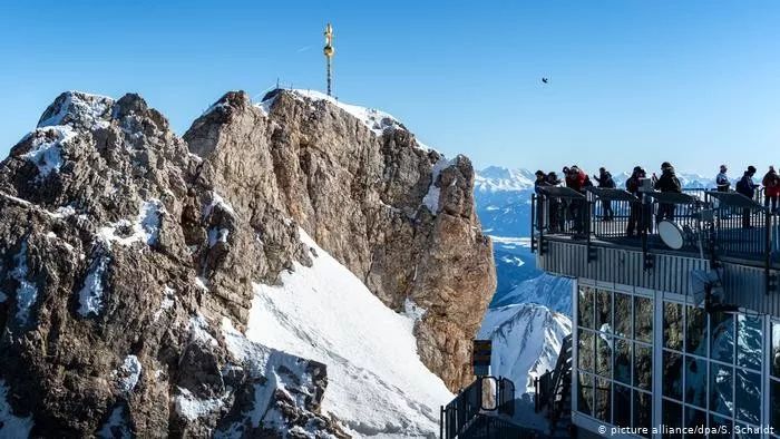 欧洲最美的十大山峰,德国经典风景高山