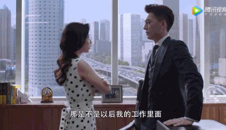 连续8年蝉联全球最美100人,35岁性感*物尤**凭美胸翻红,网友:我就是馋她身子