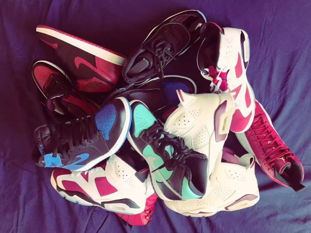 云南昆明潮鞋,穿着80多万鞋子的学生