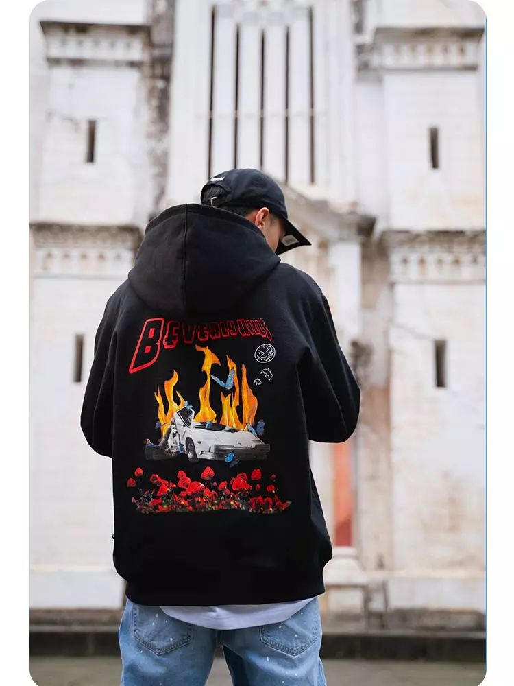 今天是秋冬服饰专场！长裤、帽衫、夹克都是秒杀价