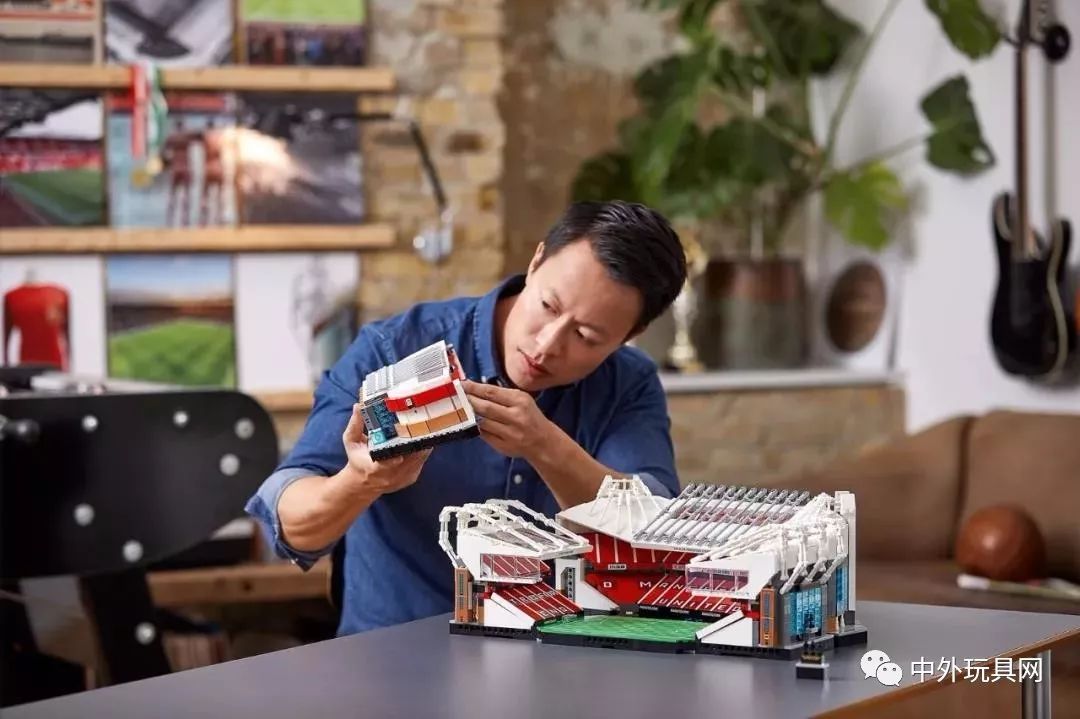 玩具巨头,玩具两大巨头