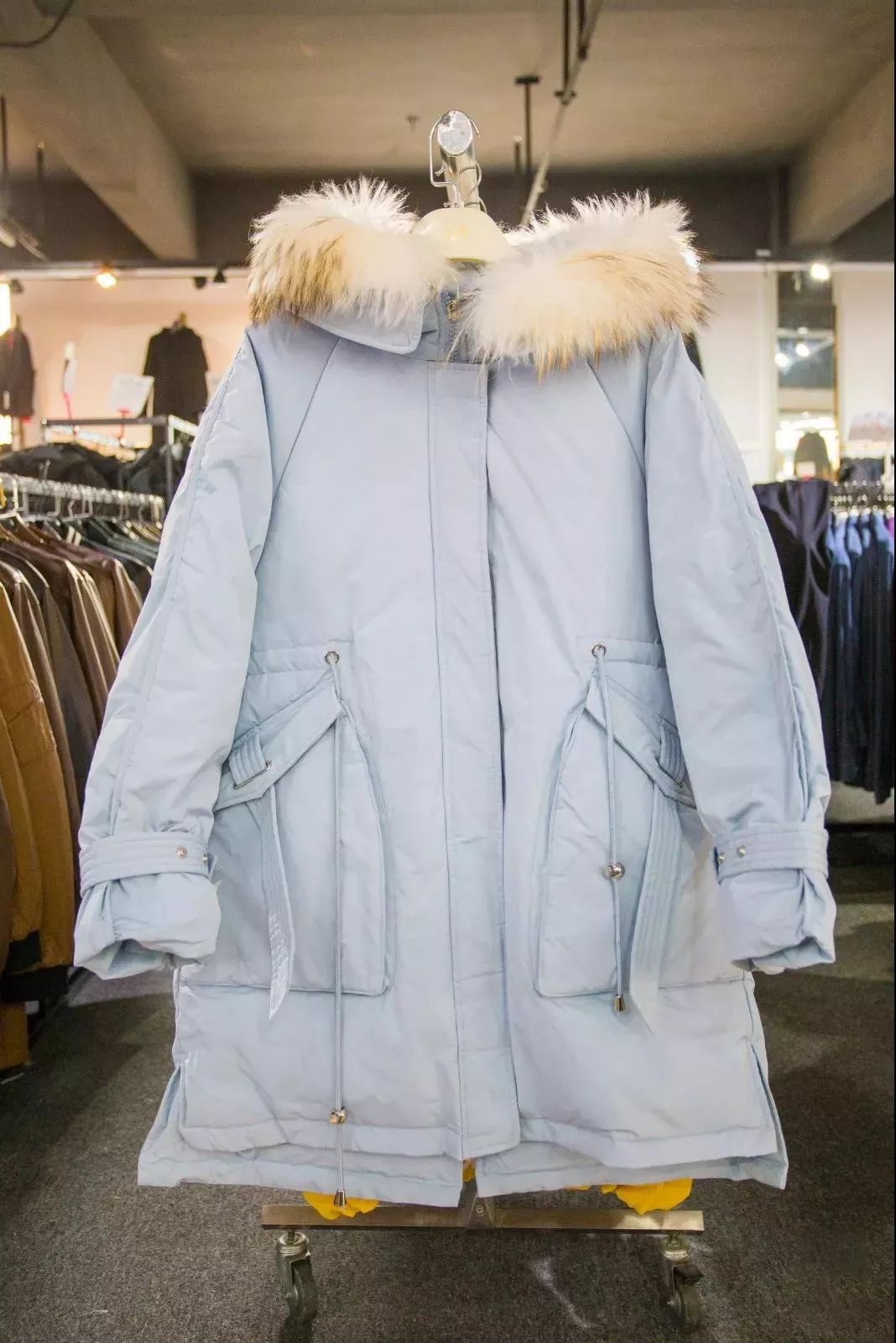 羽绒服装清仓,爆款羽绒服全场1元起