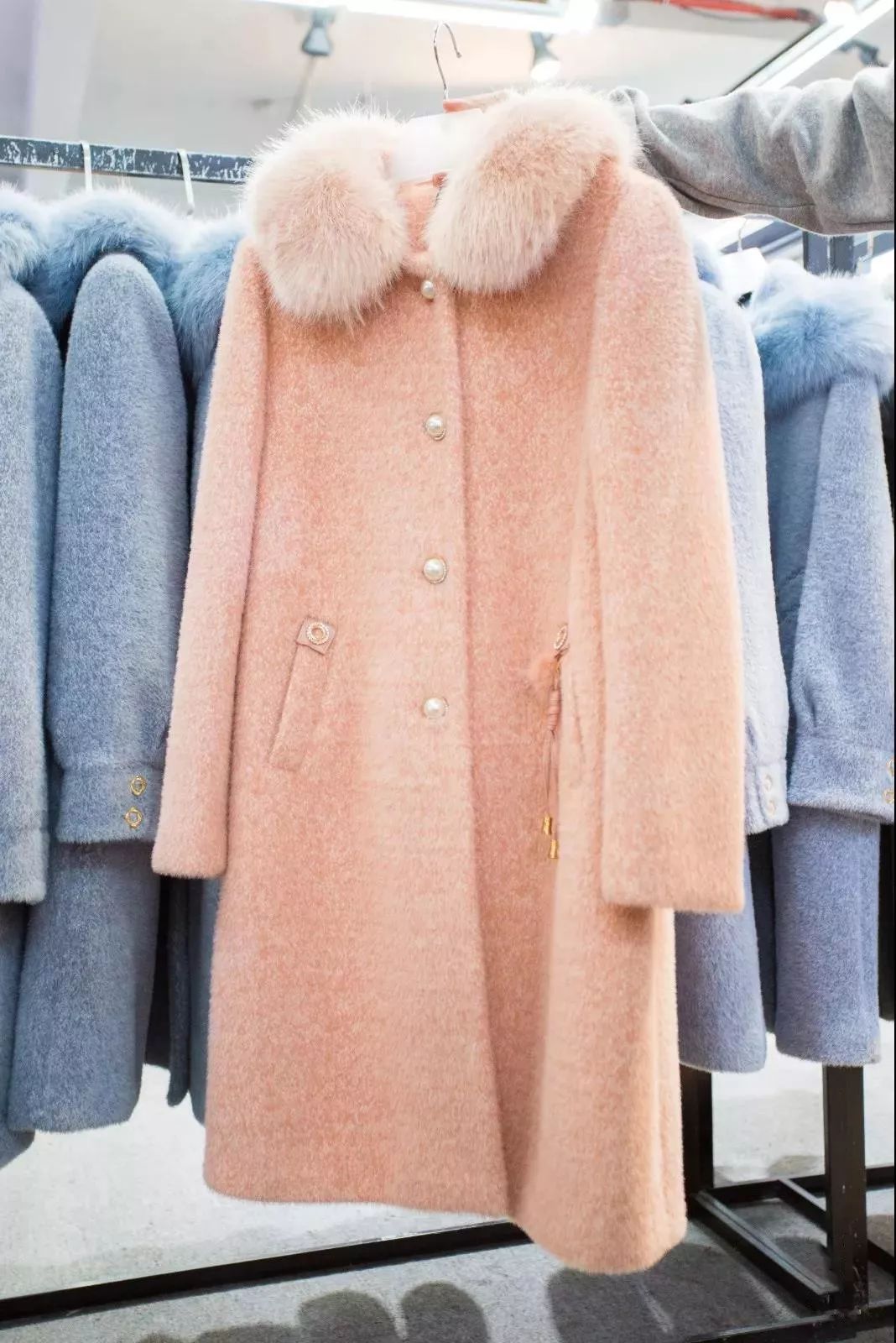 羽绒服装清仓,爆款羽绒服全场1元起