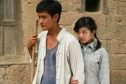 对错都是人生成长必经之路,人生没有对错只有过程