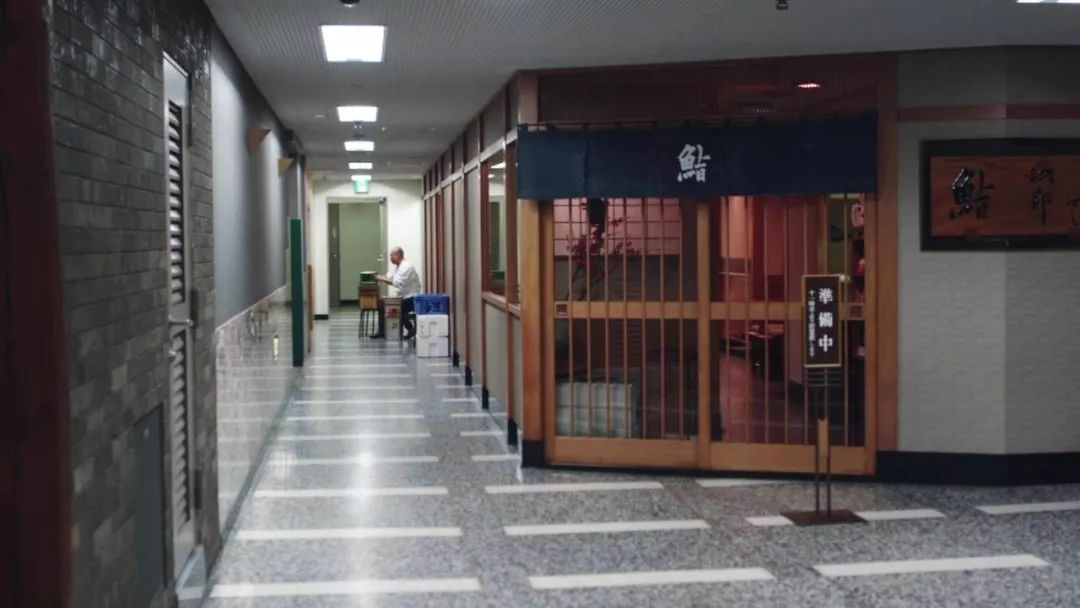 寿司之神被米其林摘牌,第102届日本高中足球联赛开幕