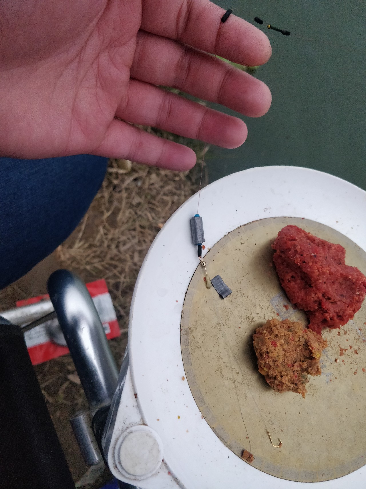 原来钓鲫鱼的诀窍在这里,春钓鲫鱼用什么饵料最好