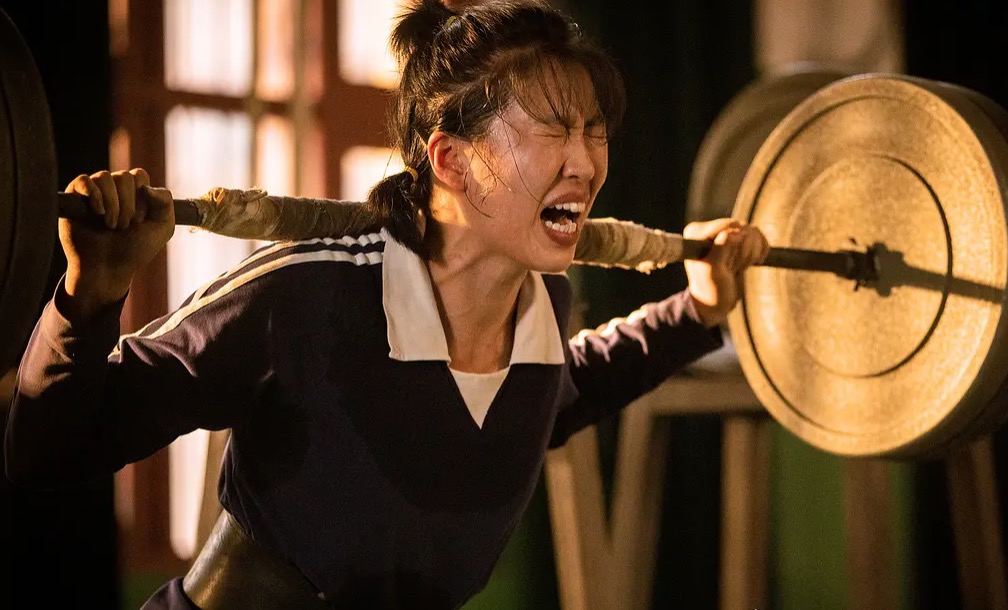 前瞻点评丨春节档最佳预订!讲述燃情40年的《夺冠》,为什么如此动人?