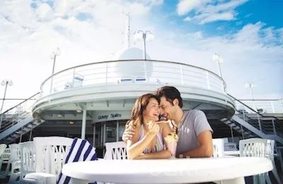 「旅游」限时特价｜阿姆斯特丹出发10天9夜，最低697欧起，饱览挪威峡湾，体验极致自然风光的北欧经典邮轮之旅