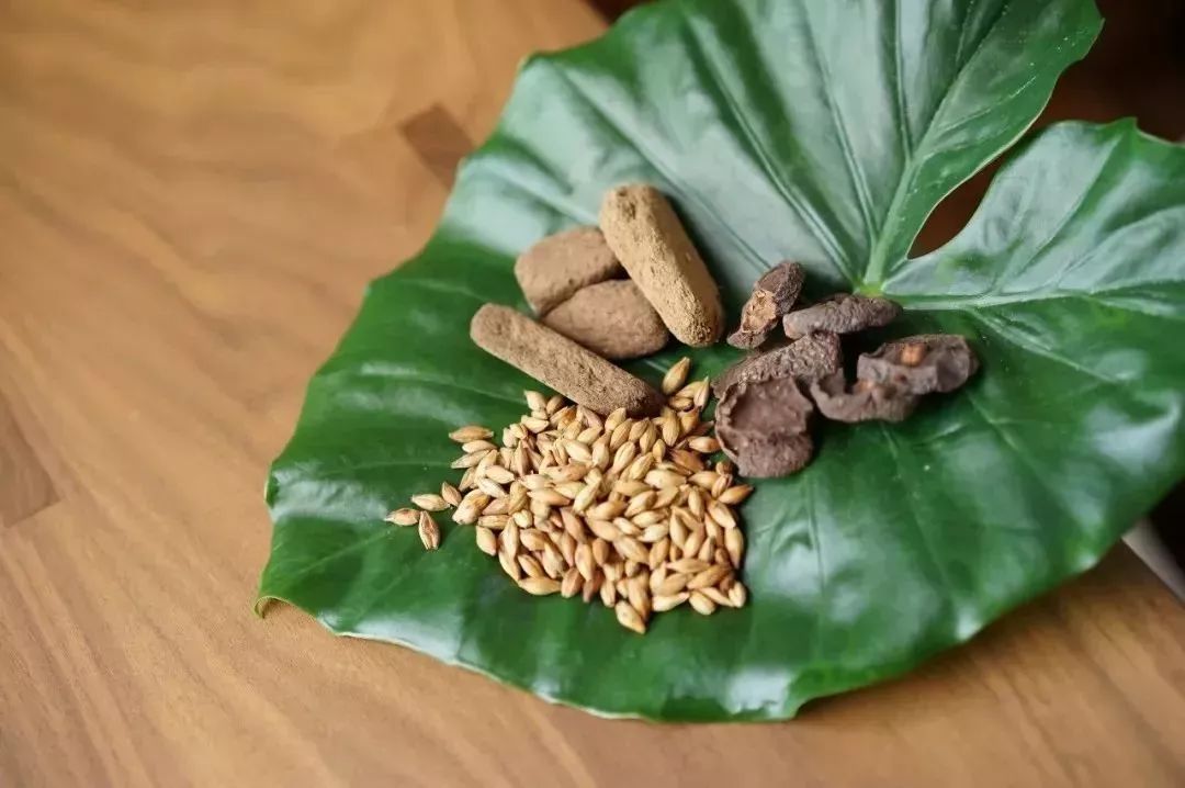 饭后刮油解腻的茶有哪些,冬天煮什么茶好喝又刮油养身体