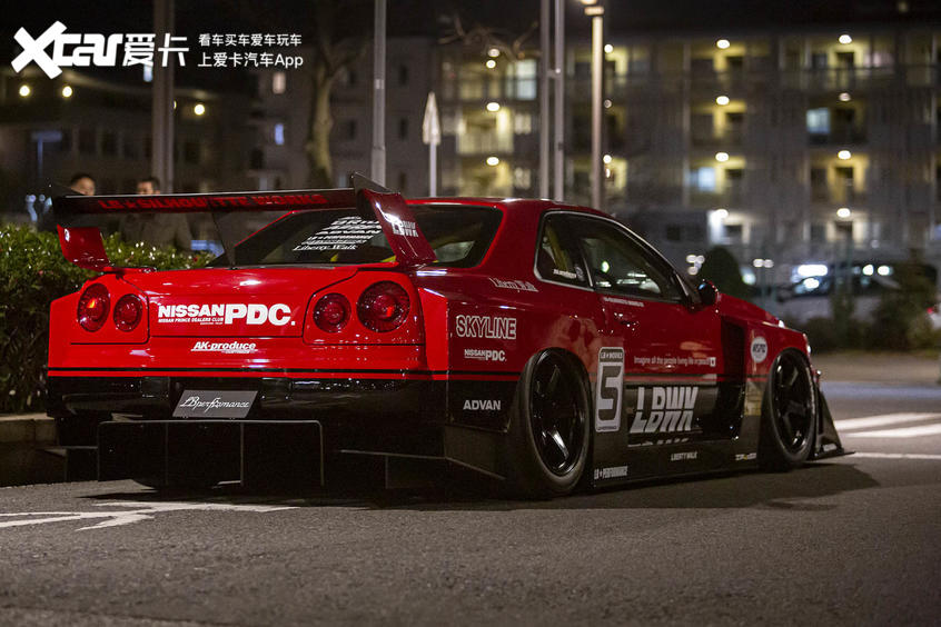 LB不止专注于意大利超跑，重塑R34Skyline依旧手到擒来
