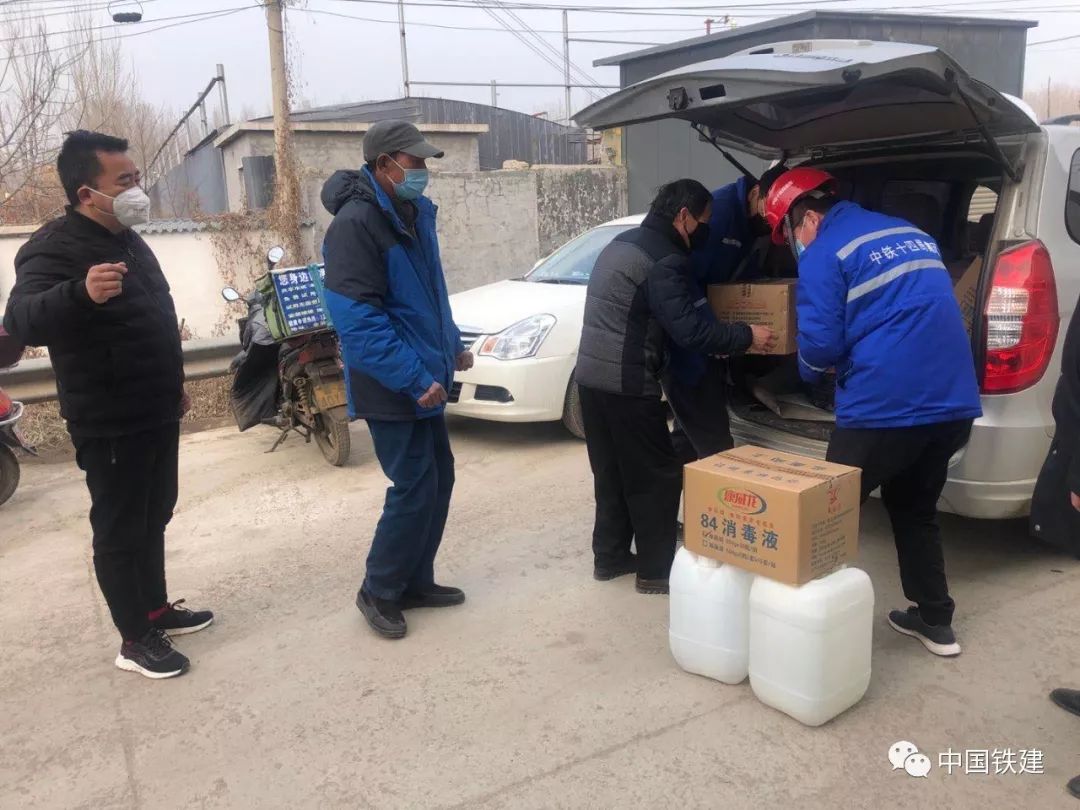 捐赠9万个口罩,捐50万只口罩