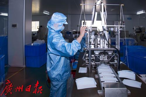 从小份额产品成为唯一产品，兄弟企业出让口罩生产线