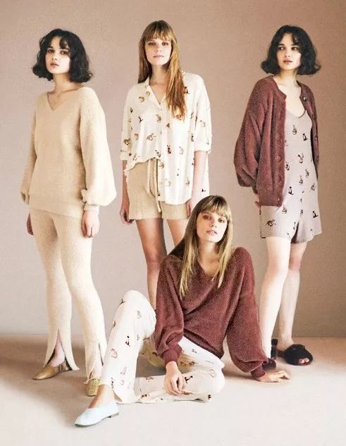 低头看看自己,低头看看