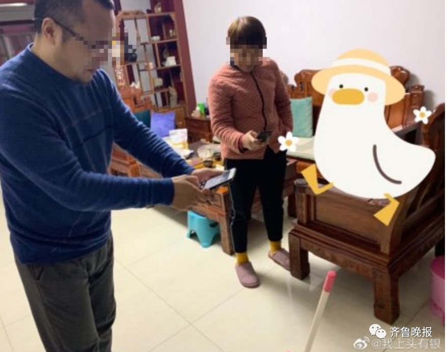 立扫把朋友圈说说,为何立扫把刷爆朋友圈