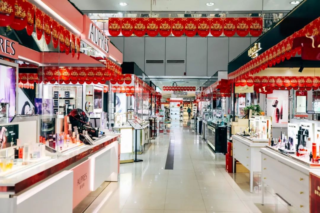 待阴霾散去我们一起去看海,待阴霾散去看春暖花开