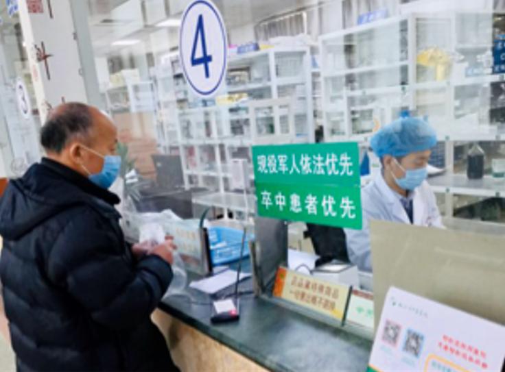 你战“疫”我守家丨前方队员董艳艳的丈夫张岩:等你凯旋我给你做一桌大餐