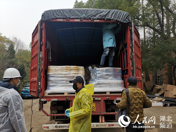 支援武汉方舱医院,驰援方舱医院物资