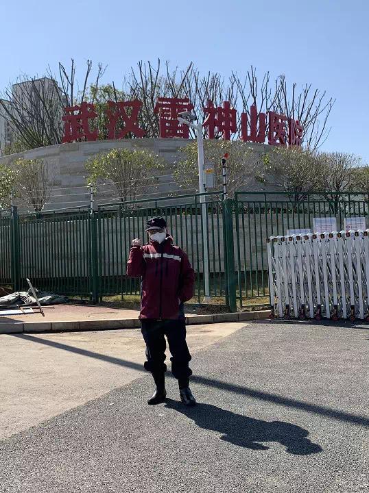 感谢患者的认可和信任,护士主动帮助患者走出焦虑