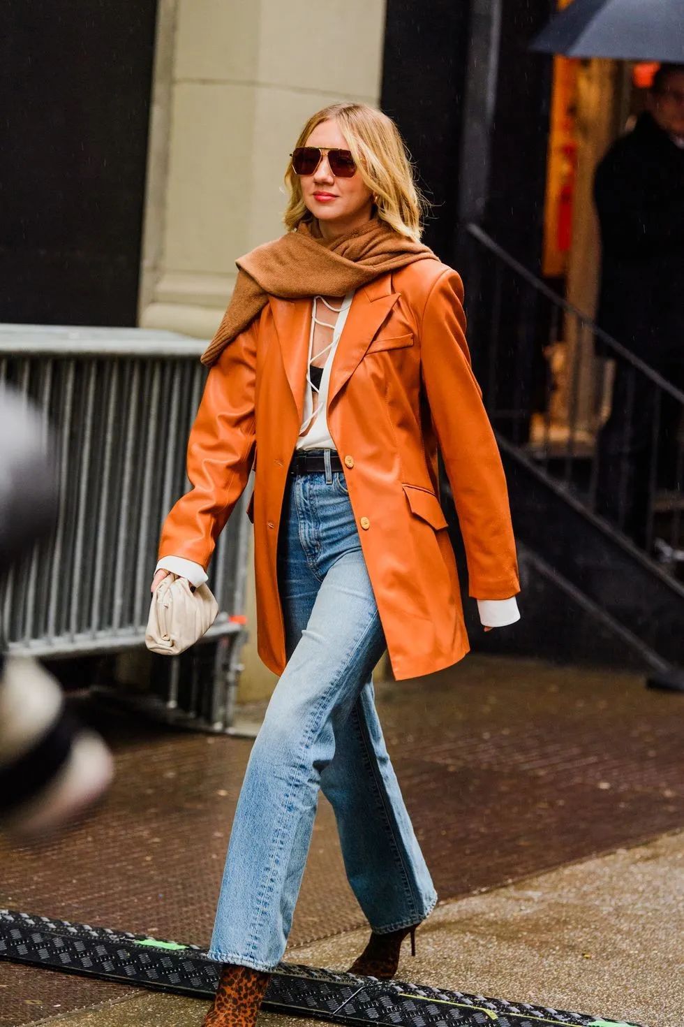 今年最值得买的三件衣服,质量很好的过时款衣服值得买吗