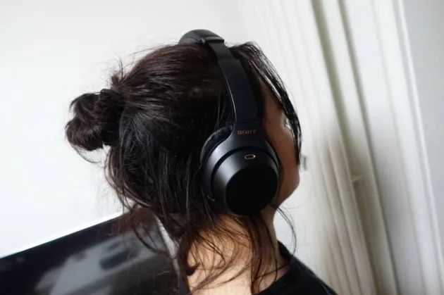 索尼耳机wh-1000xm3与4对比,索尼WH-1000XM3耳机评测