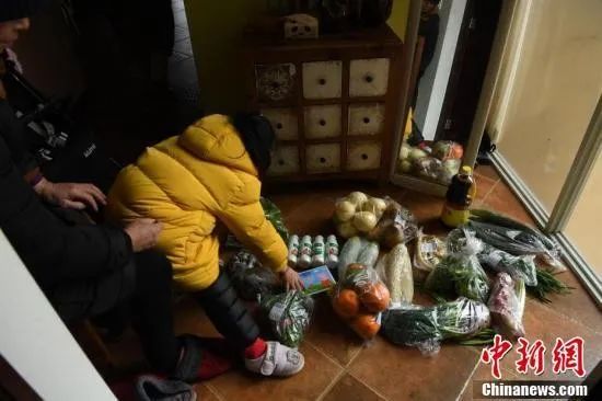 不堪重负砥砺前行,不堪重负疲惫不堪