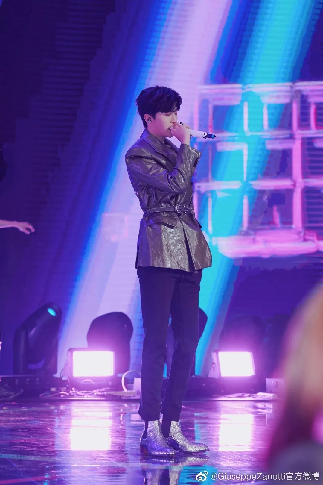 穿它，待疫情消散后给你出门的动力