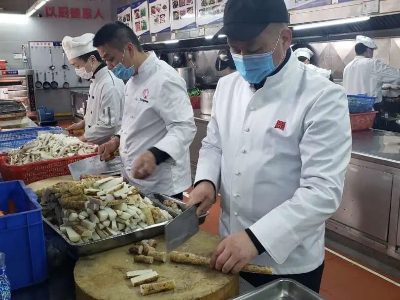 开展疫情防控志愿服务活动,关于疫情防控志愿服务工作的通报