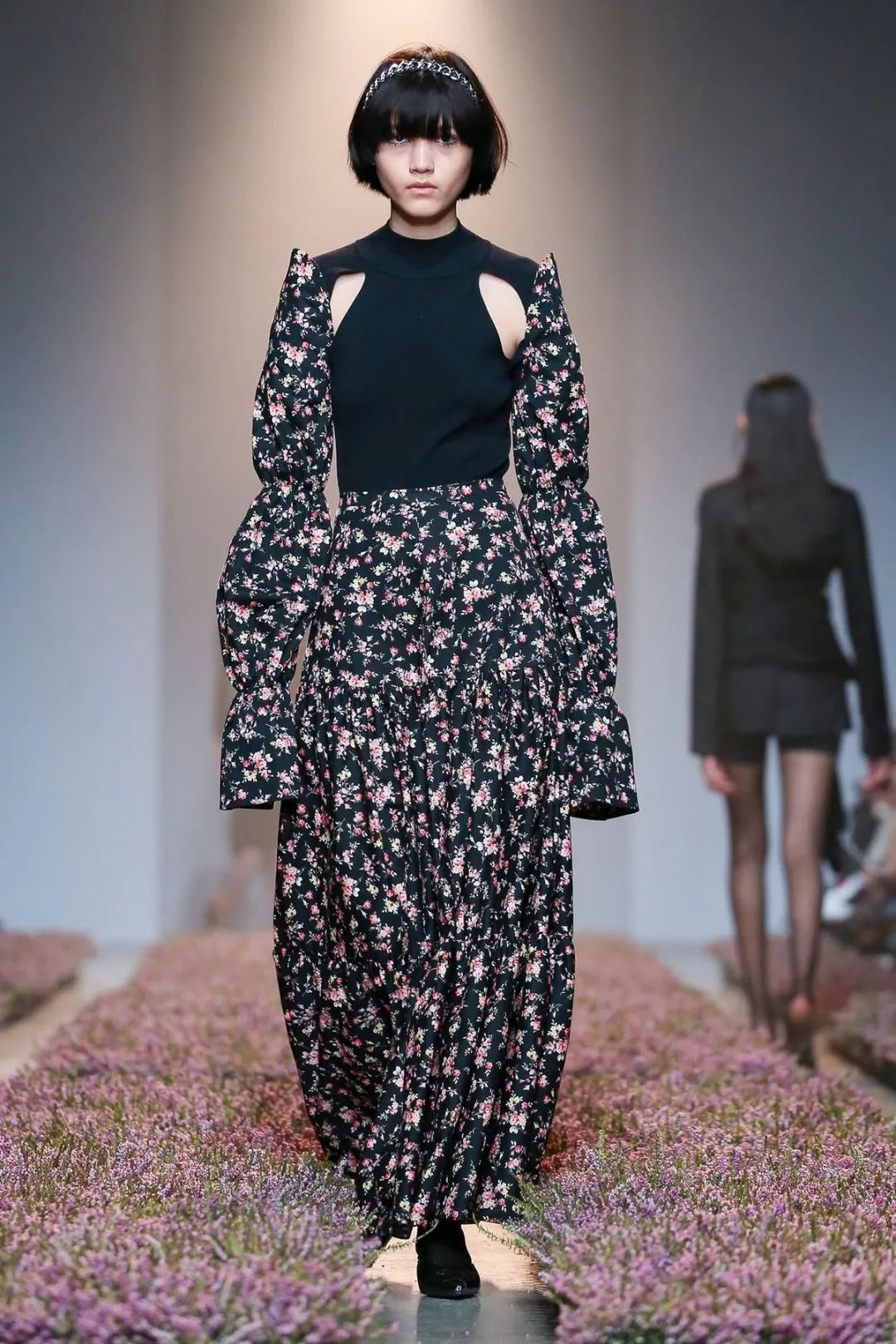 巴黎时装叫什么,什么是巴黎时装