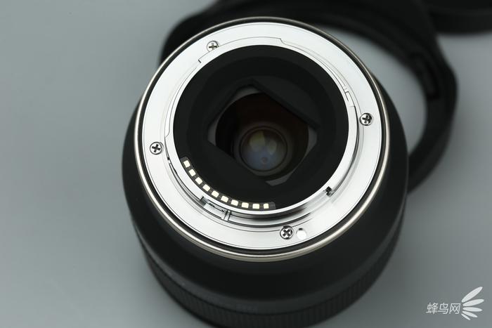 腾龙17-50mmf2.8参数,索尼10-20mmf4和腾龙17-70选哪个