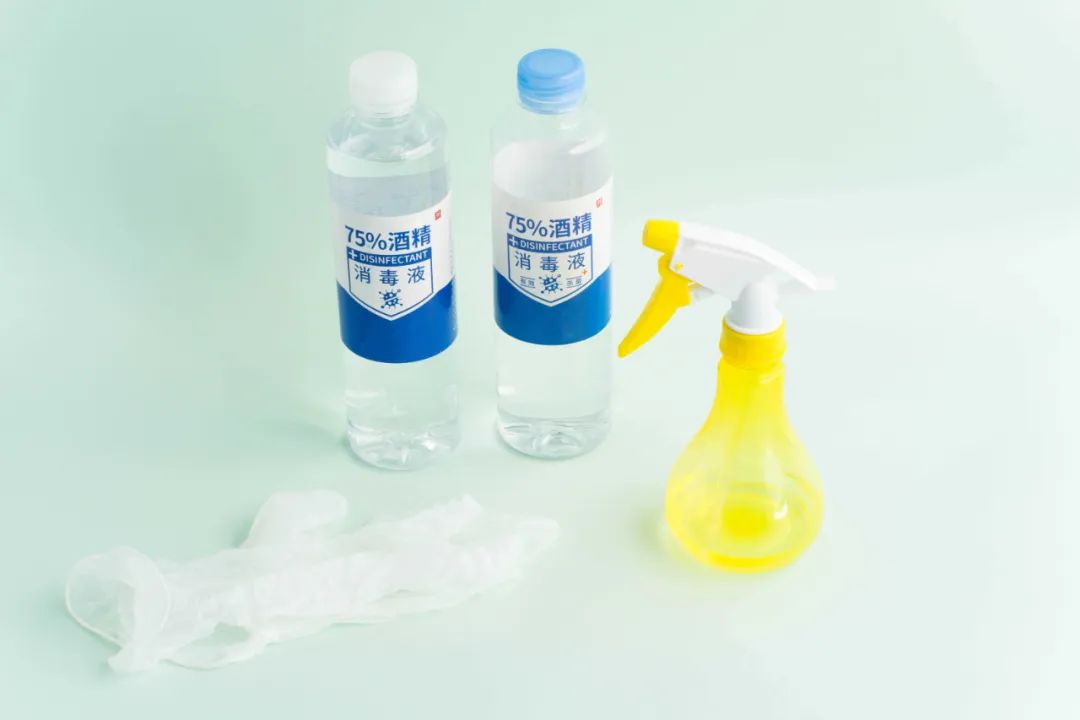 喷酒精导致手机屏幕失灵？苹果回应