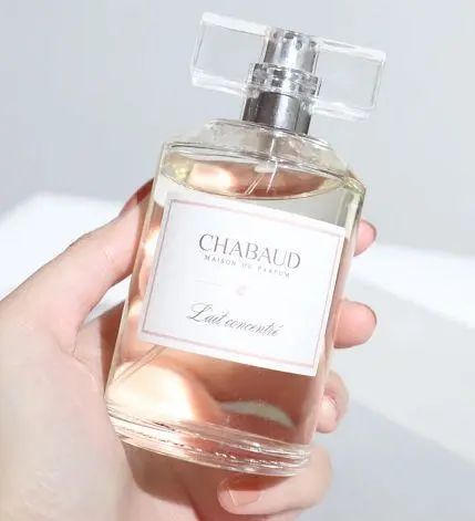 寻香|五彩斑斓的黑算什么,来见识一下五光十色的白