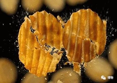 袋装薯片好吃还是盒装薯片好吃,是袋装薯片好吃还是桶装薯片好吃