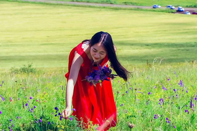 欢迎你来呼伦贝尔大草原,为你而来新疆歌曲拼音