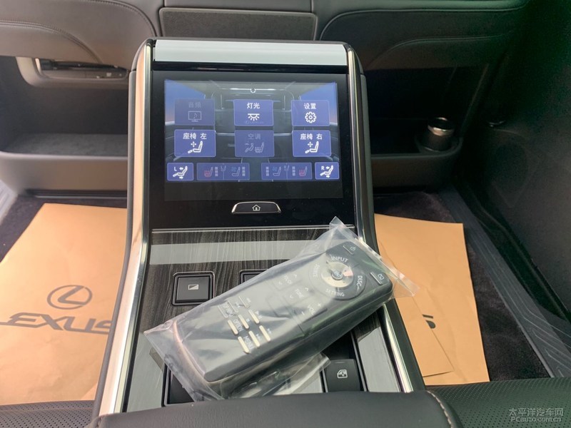 雷克萨斯LM到店售价116.6-146.6万元